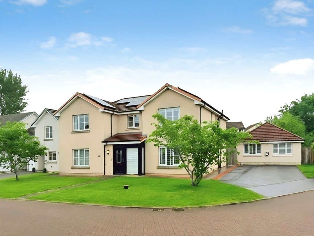 Property photo 1 of 45