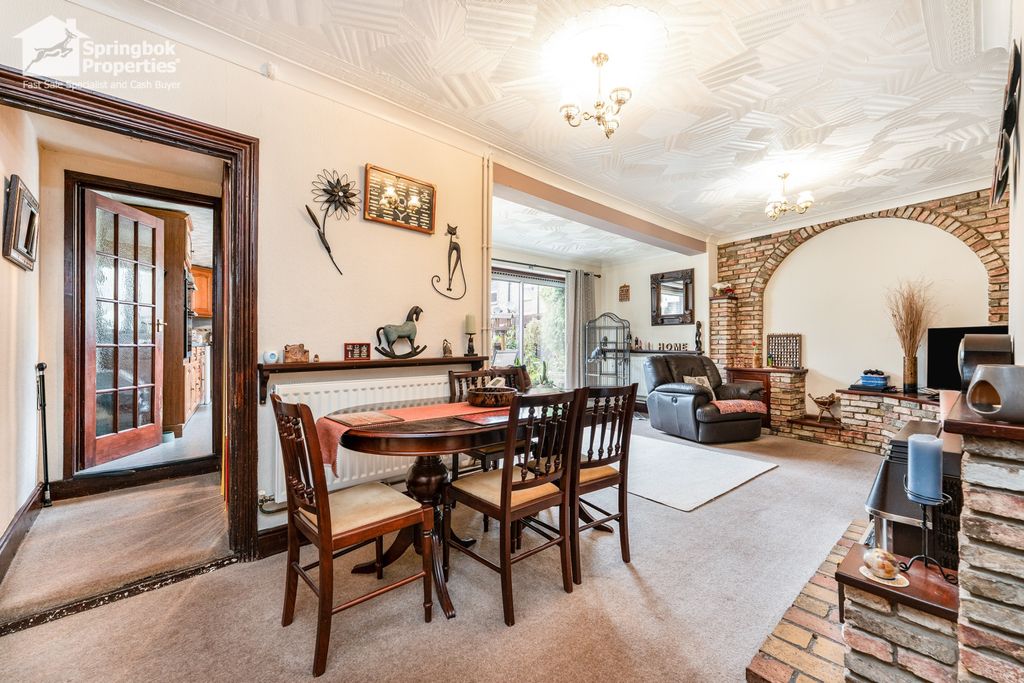 Property photo 2 of 15 Image 1