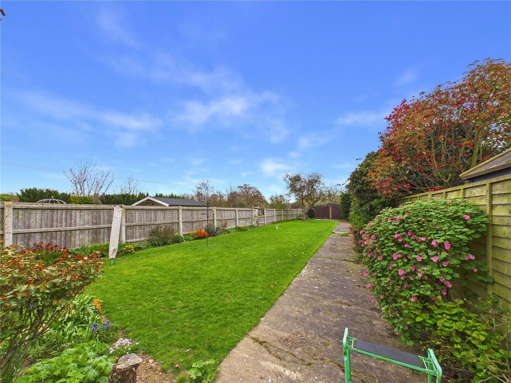 Property photo 2 of 23 Picture No. 22