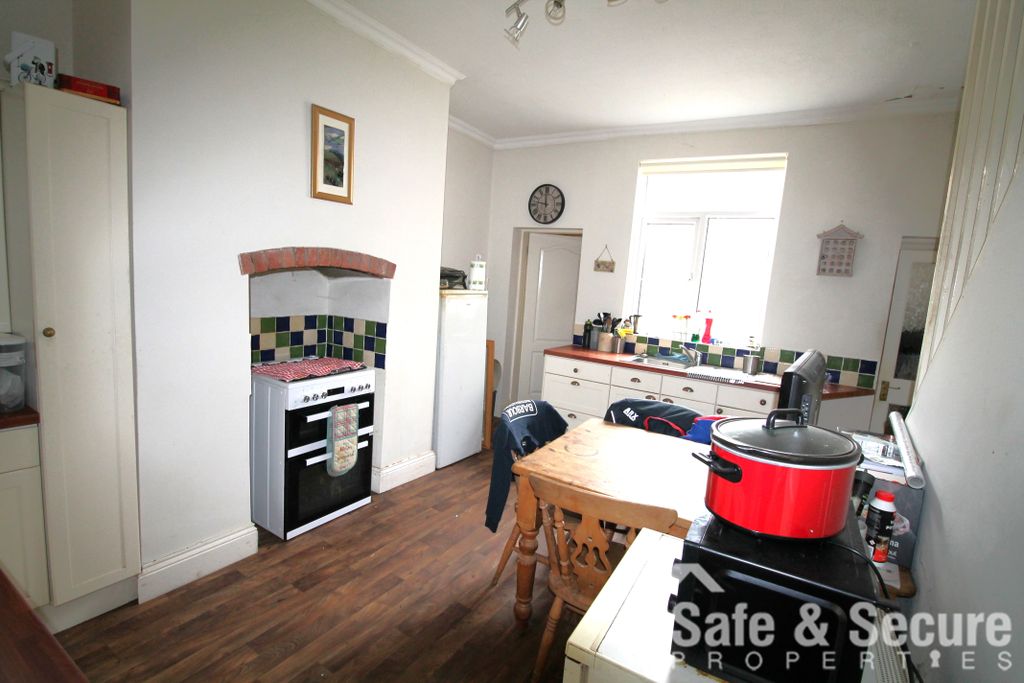 Property photo 3 of 8 Img_5270