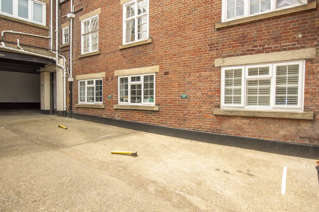 Additional image 17 of 2 bed flat for saleUpper St. Giles Street, Norwich NR2