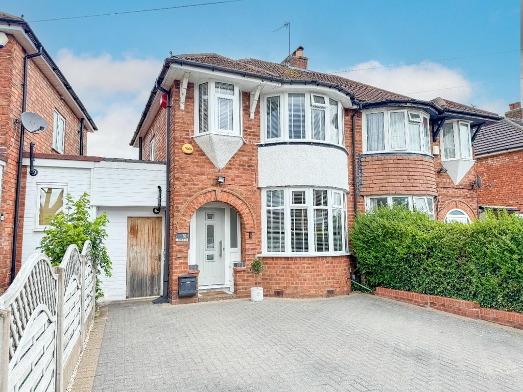 Property photo 1 of 18 4215621