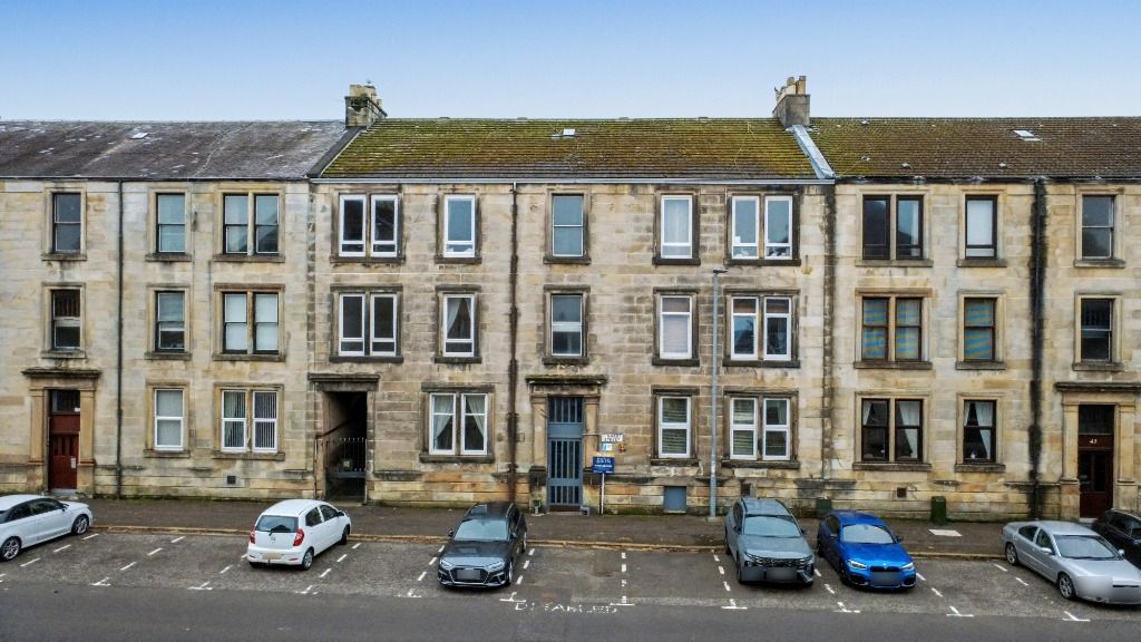 Property photo 2 of 22