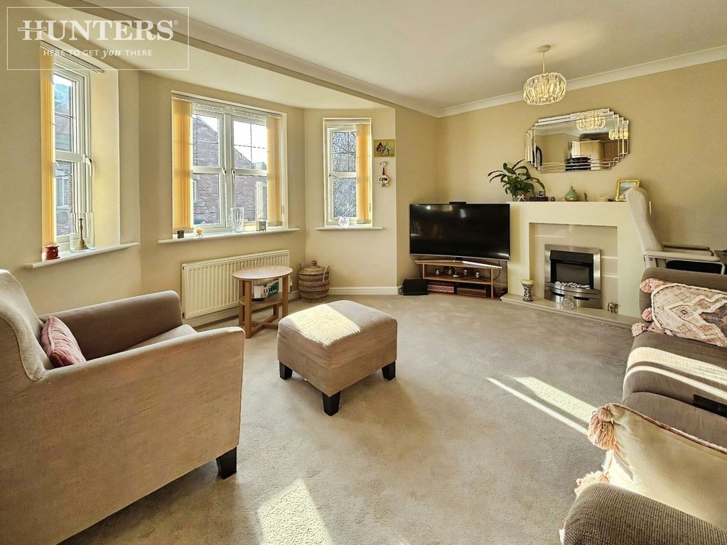 Property photo 2 of 8 Pbox-Img.Jpg