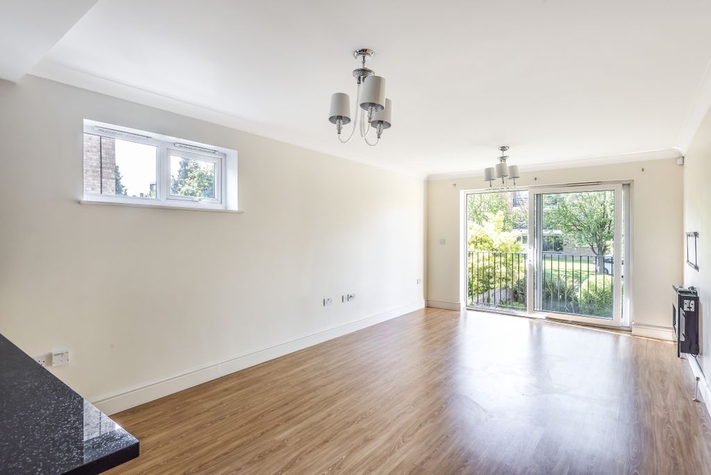 Property photo 1 of 7 475595 (1)