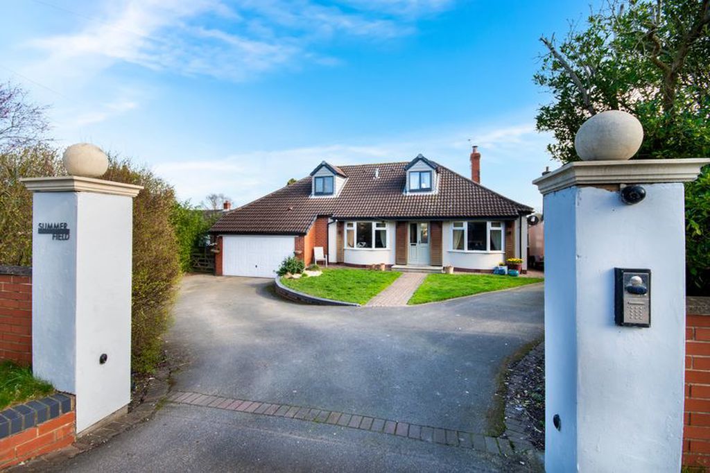 Property photo 2 of 25 Photo 1