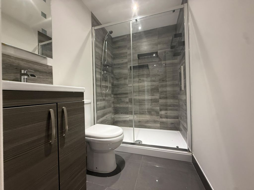 Property photo 3 of 16 Original-D5CD2B80-D89F-486F-A287-783A0440C610