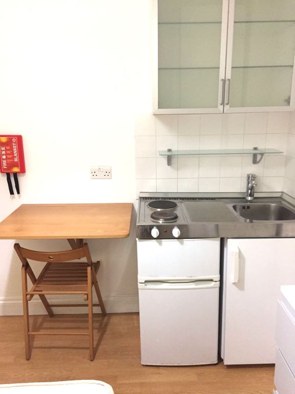 Property photo 2 of 5
