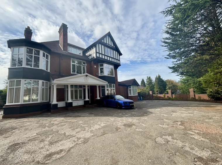 Property photo 1 of 11