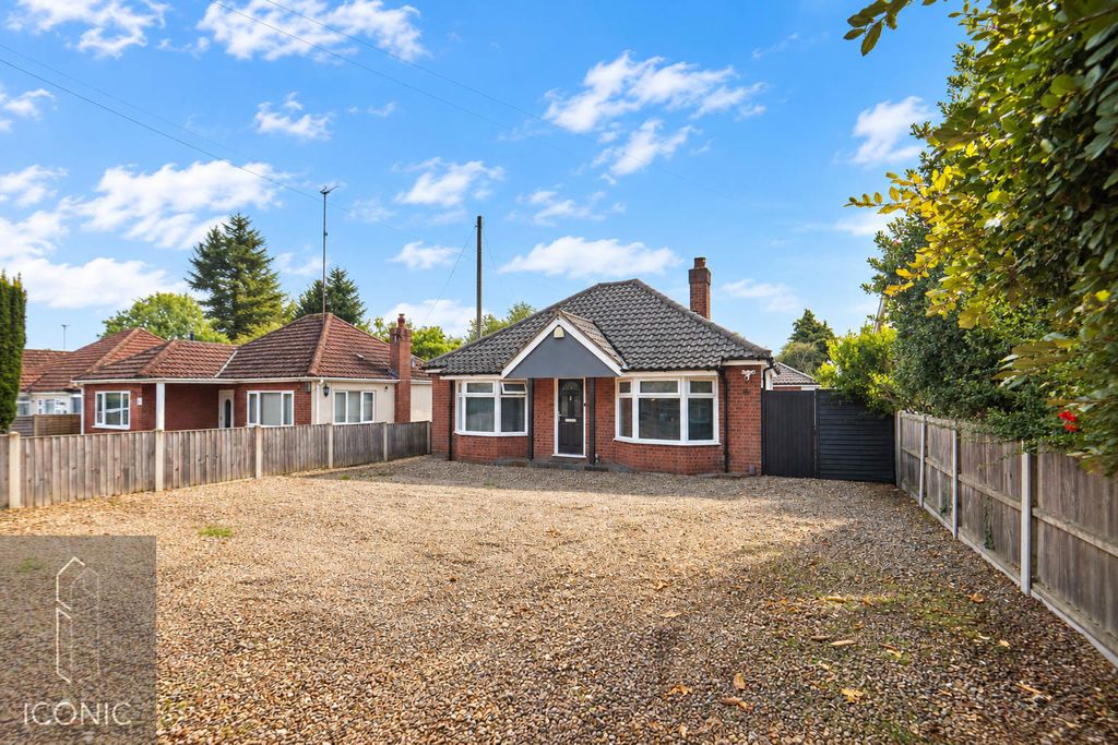 Property photo 1 of 19 Photo 17