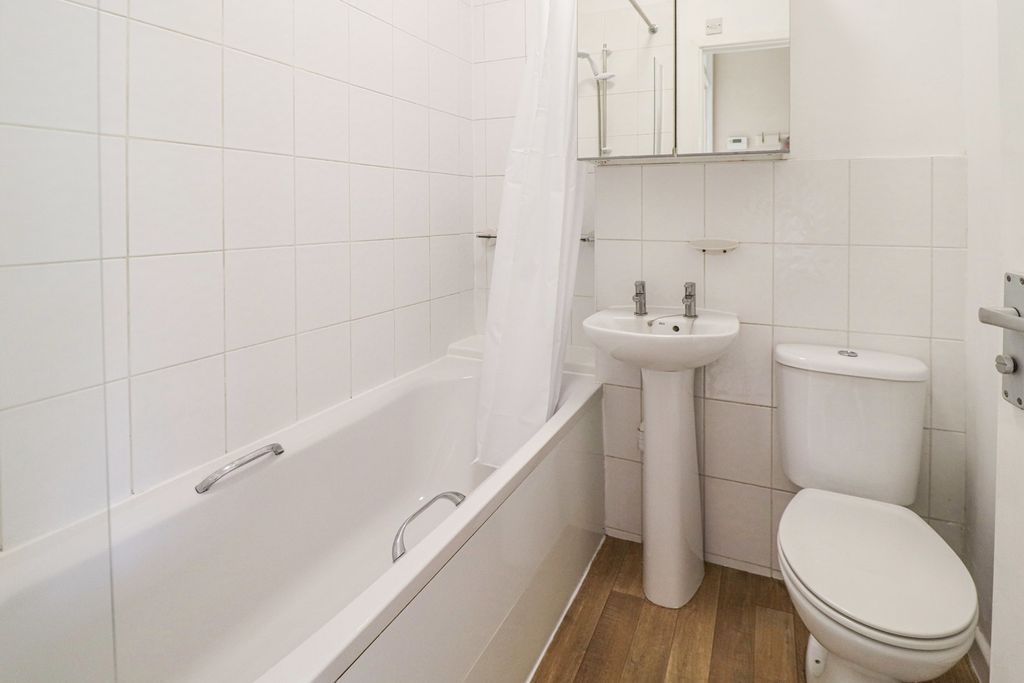Property photo 3 of 10 Pbox-Img.Jpg