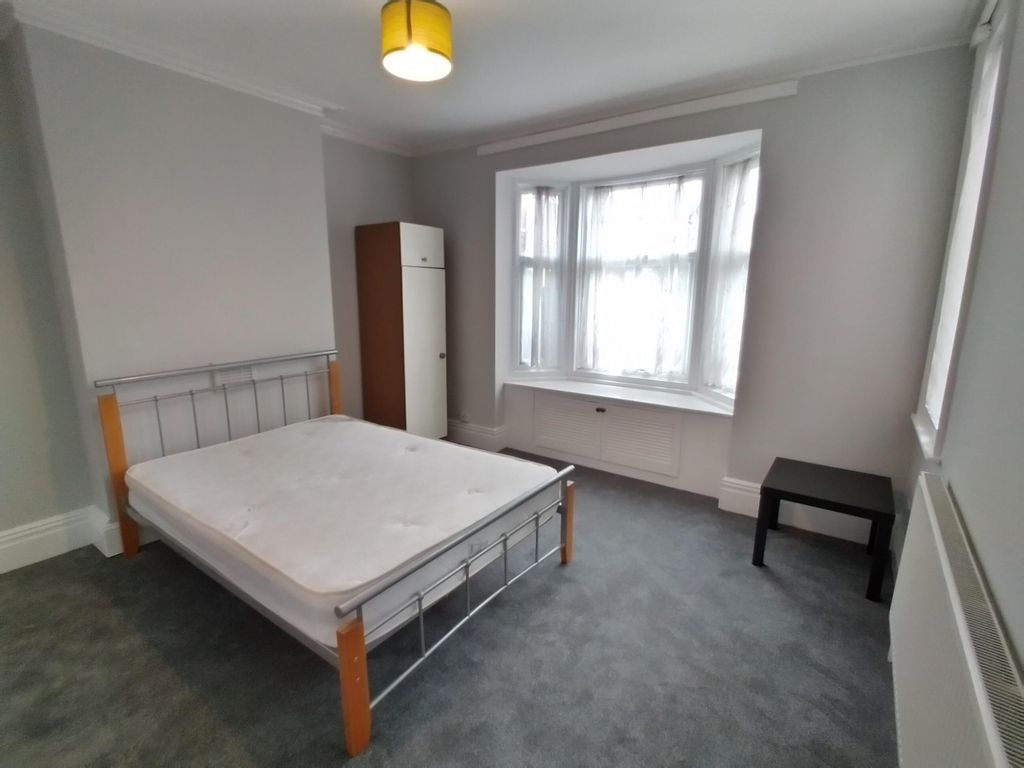 Property photo 1 of 7 (Main)