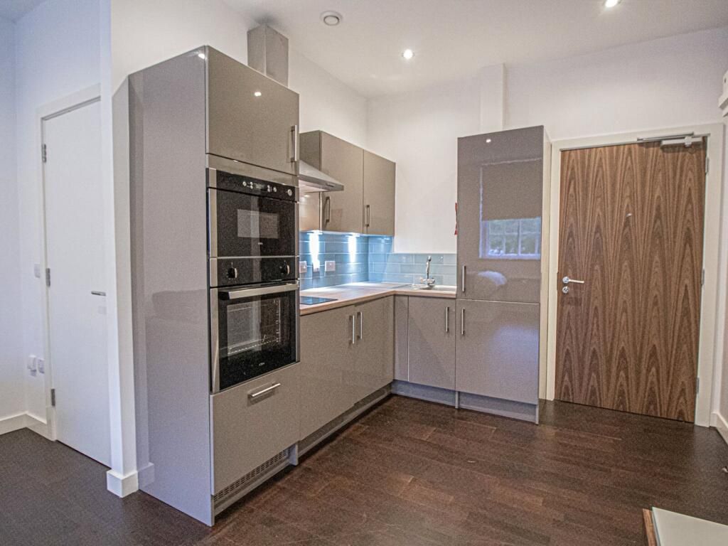 Property photo 2 of 5 Gallery