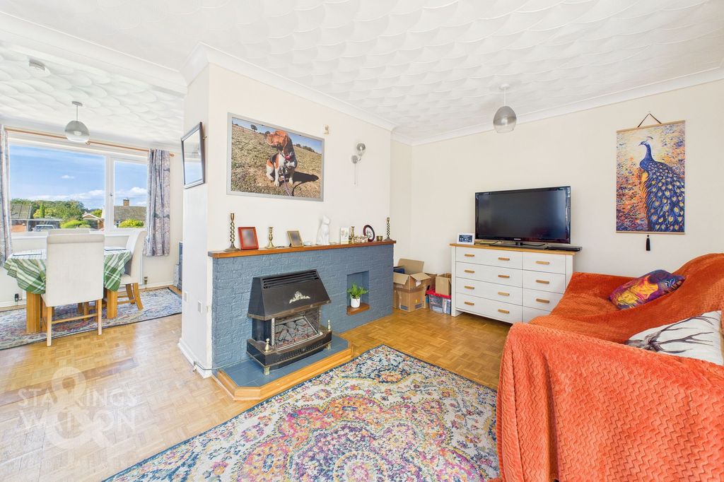 Property photo 3 of 31