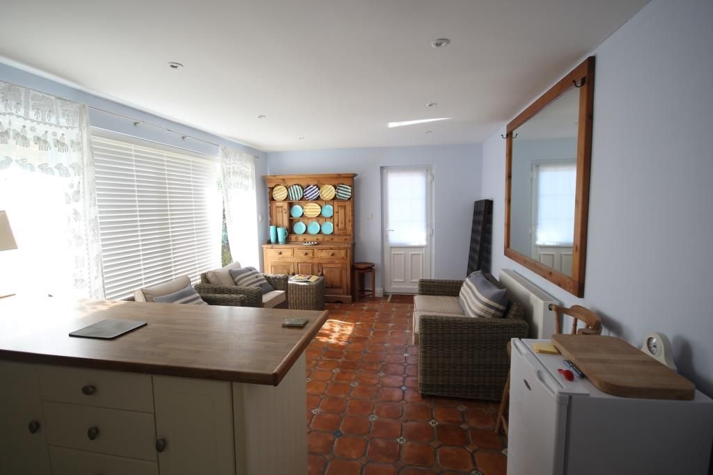 Property photo 3 of 14 Img_0369