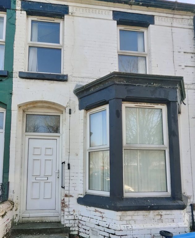 Property photo 1 of 12