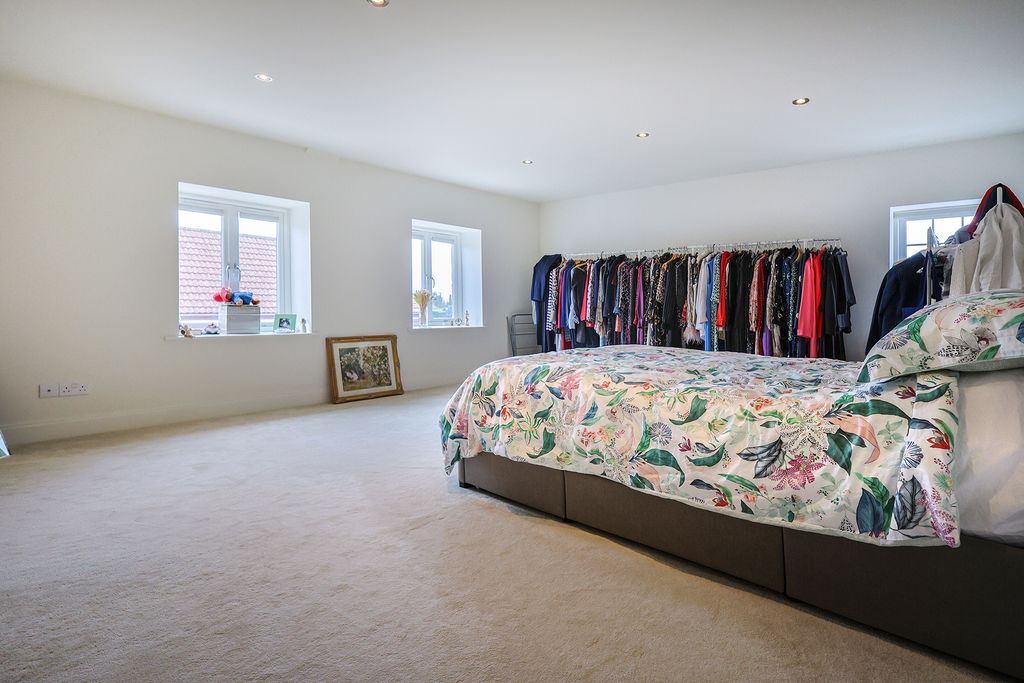 Additional image 12 of 2 bed property for saleLe Ramee, St Peter Port, Guernsey GY1