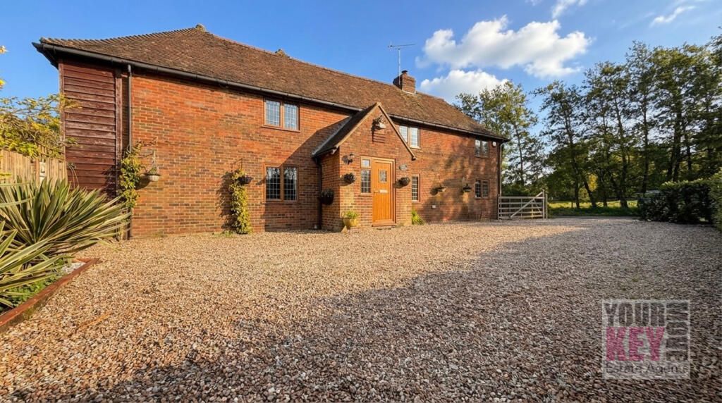 Property photo 3 of 44