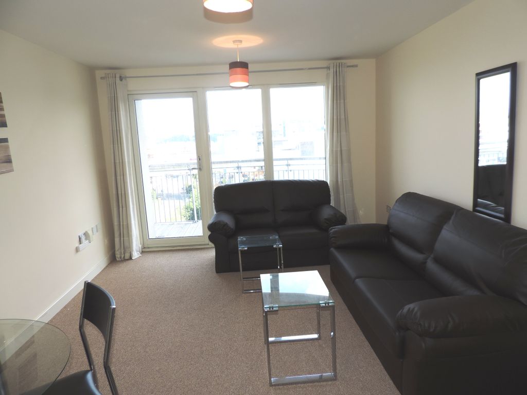 Property photo 2 of 23