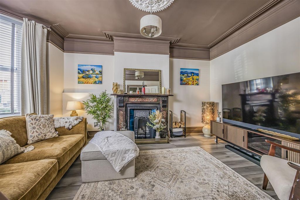Property photo 2 of 15 Apsley Road, Southsea-Porticomarketing-Nexa-14.Jpg