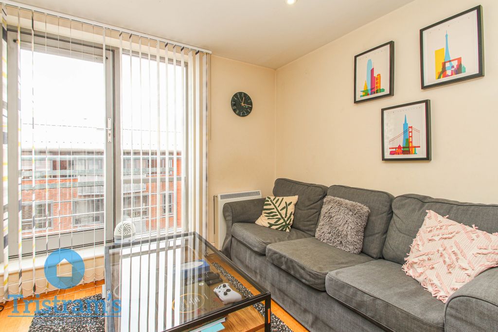 Property photo 3 of 15