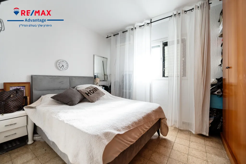 Property photo 3 of 6