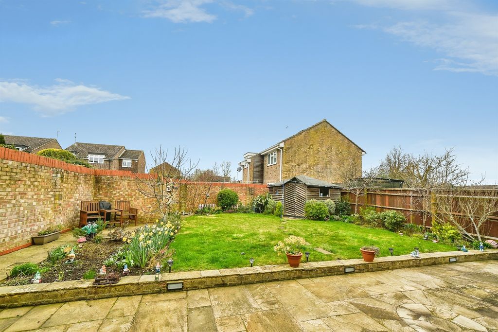 Property photo 3 of 22