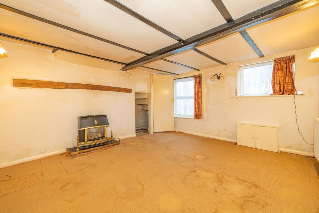 Property photo 2 of 11 Picture 2