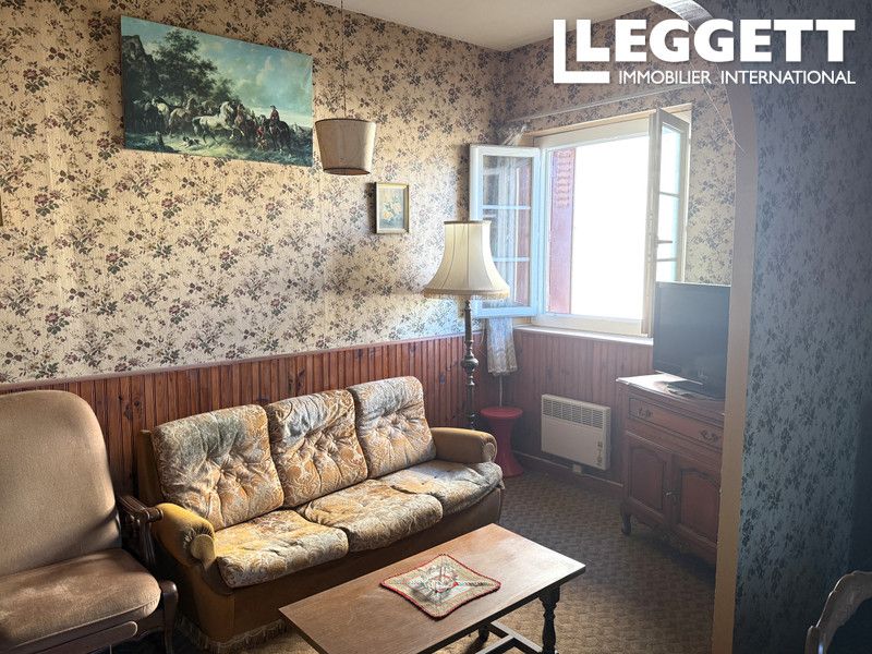 Property photo 3 of 10