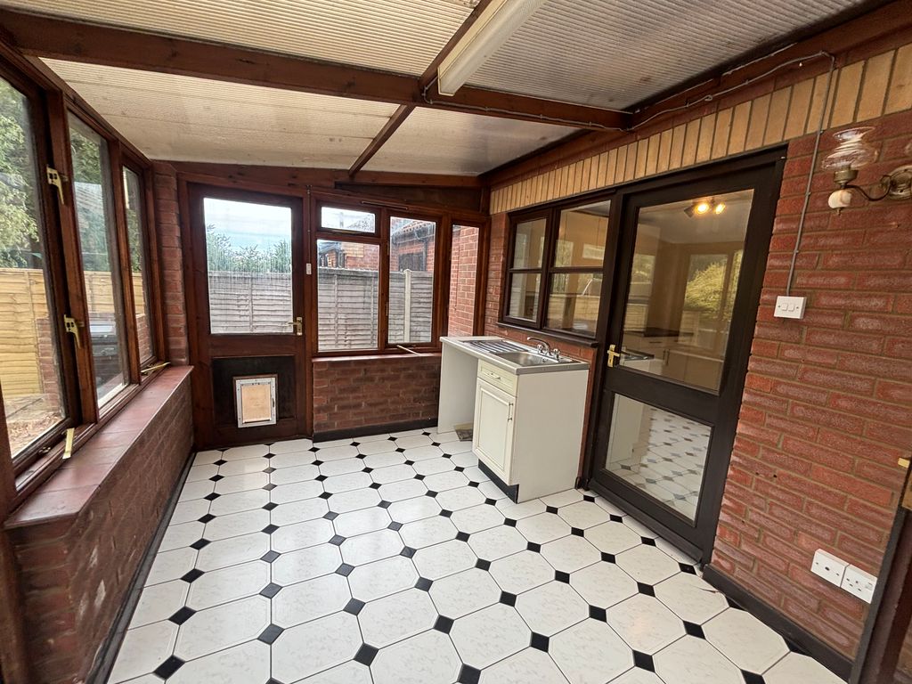 Property photo 3 of 11 Image