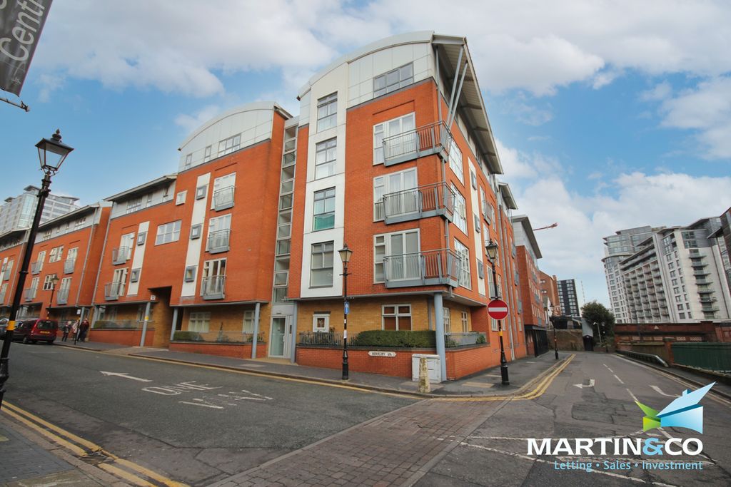 Property photo 1 of 9