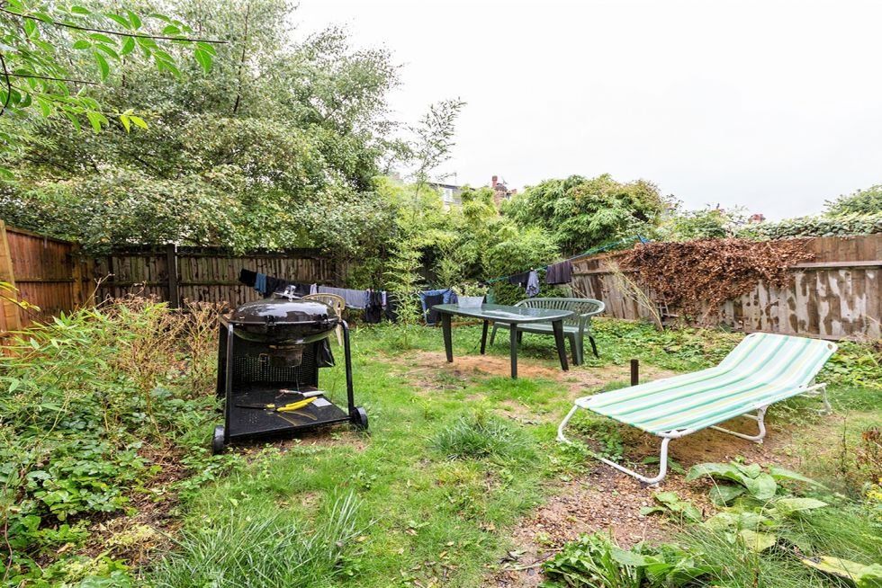 Property photo 3 of 4