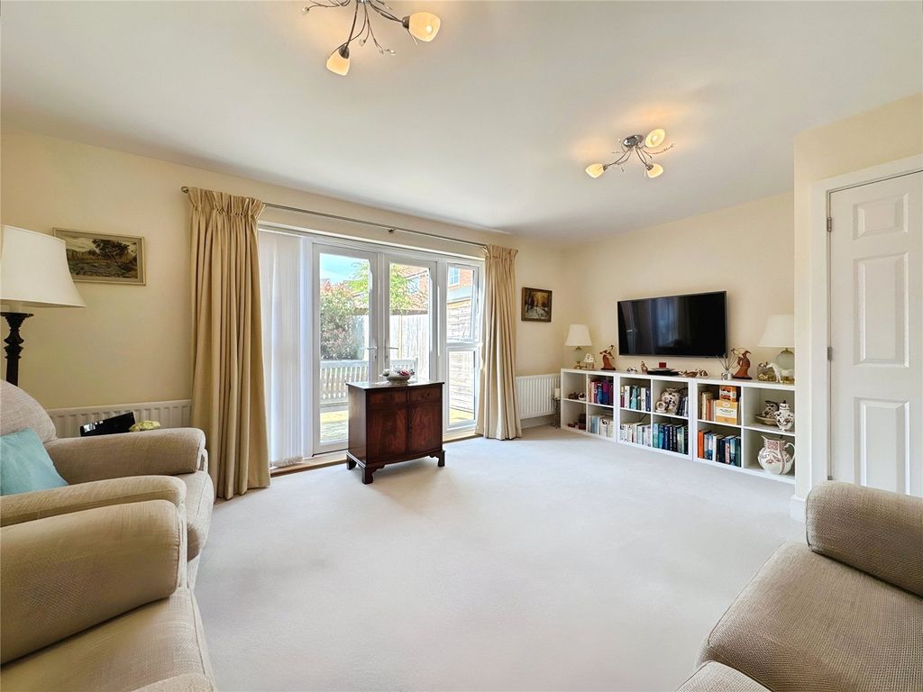 Property photo 2 of 14 Picture No. 02