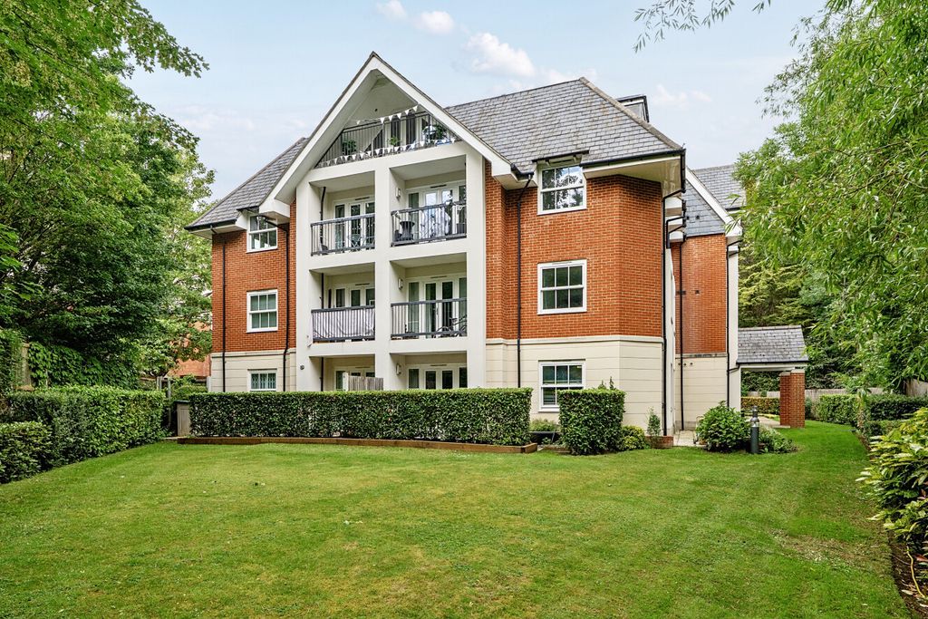 2 bed flat for saleChislehurst Road, Chislehurst BR7