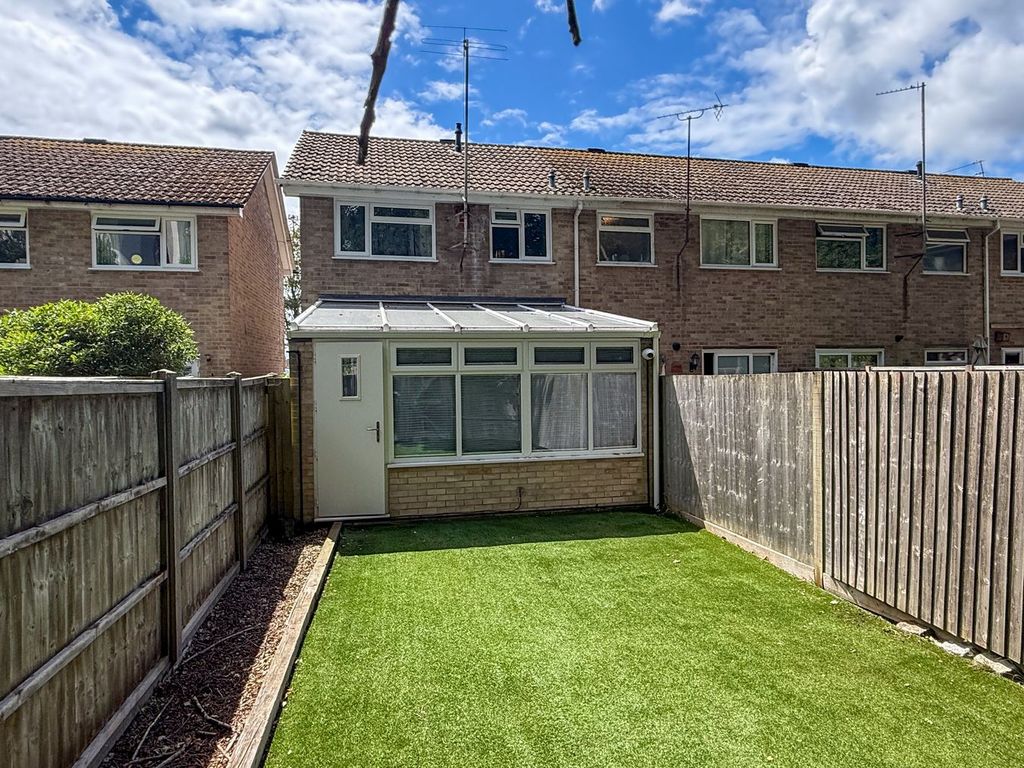 Additional image 15 of 2 bed terraced house for saleGoodwin Walk, Newbury RG14