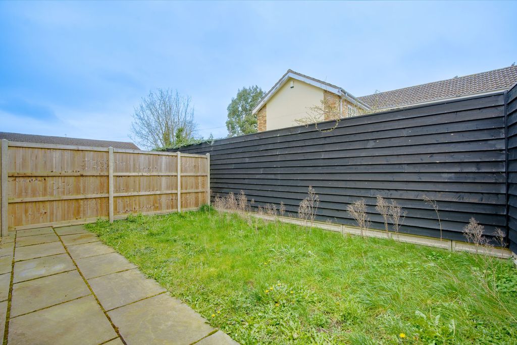 Property photo 3 of 9