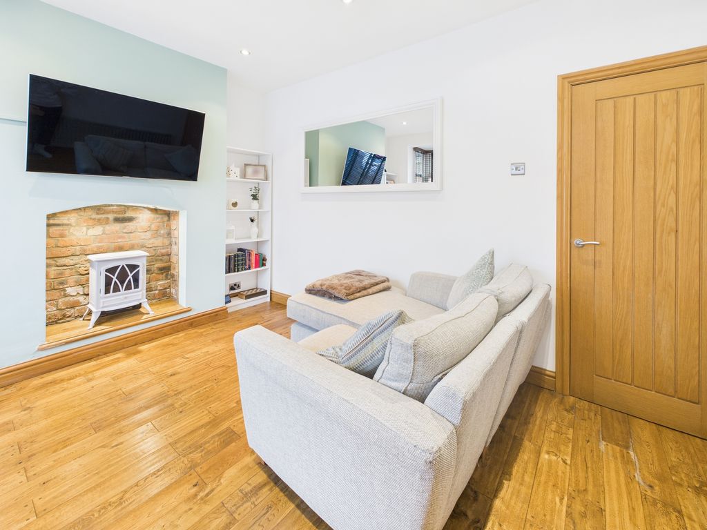 Property photo 2 of 22