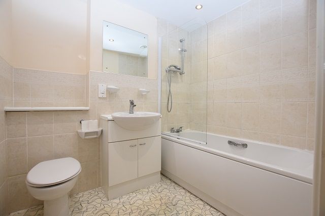 Property photo 2 of 5