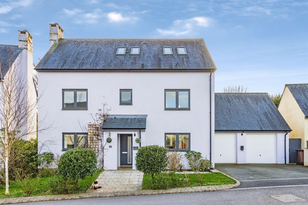 Property photo 1 of 20