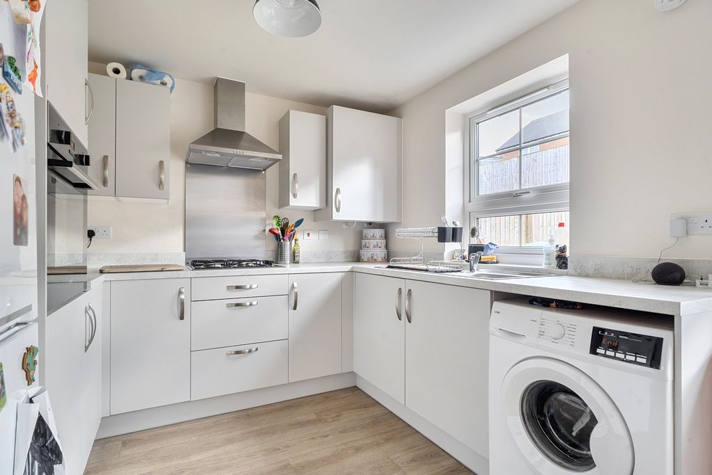 Property photo 2 of 15 Picture No. 08