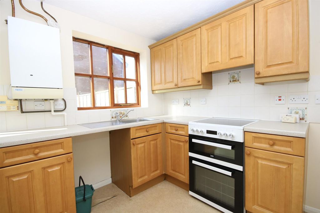 Property photo 2 of 11 8-Img_0080.Jpg