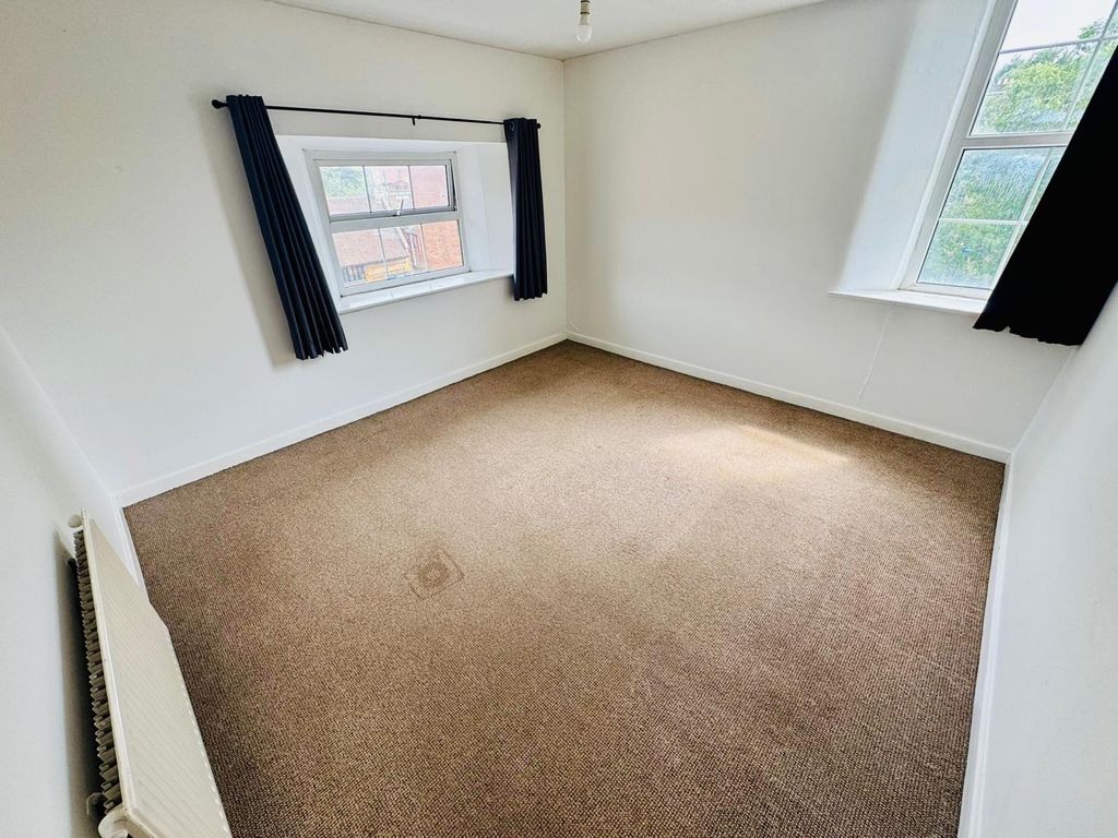 Property photo 3 of 5 Image