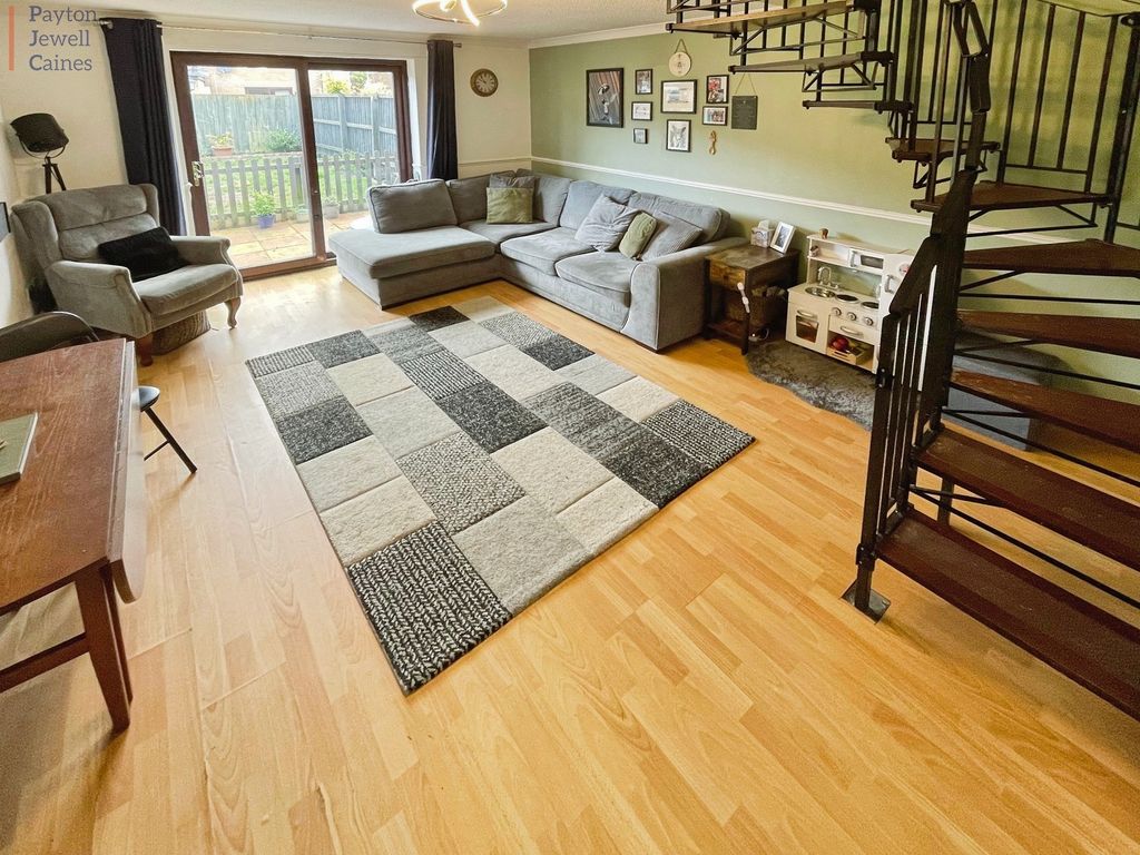 Property photo 2 of 10 Not Specified