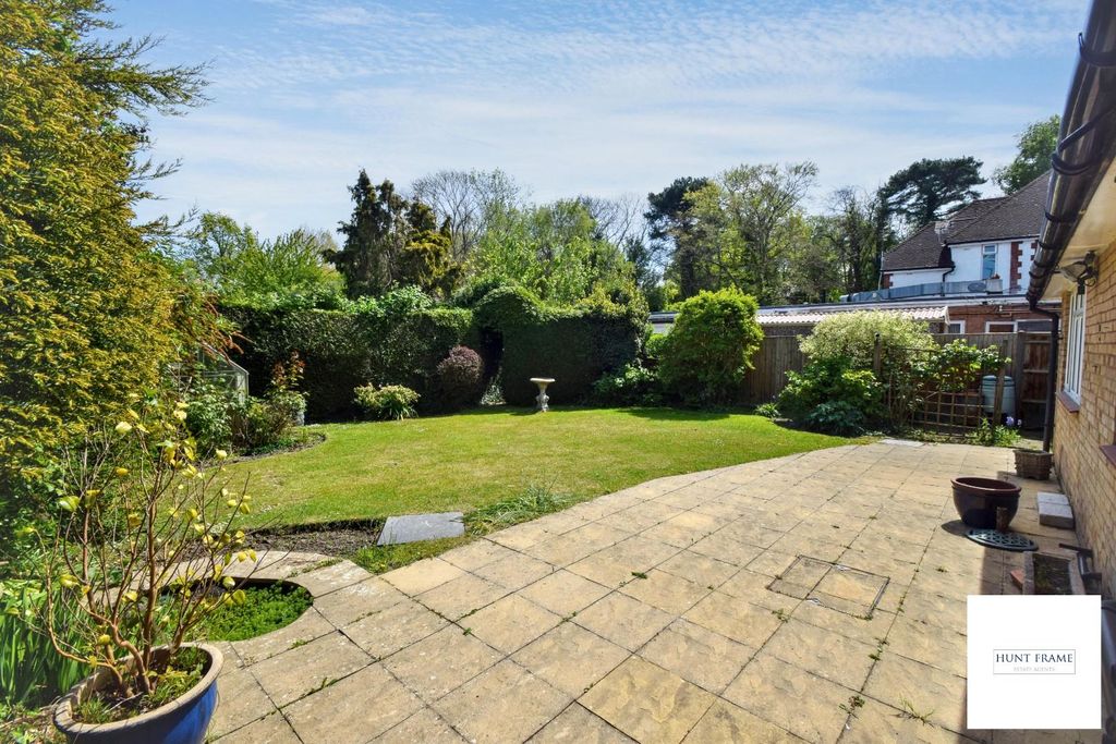 Property photo 3 of 15 Dsc_0085 (1).Jpg