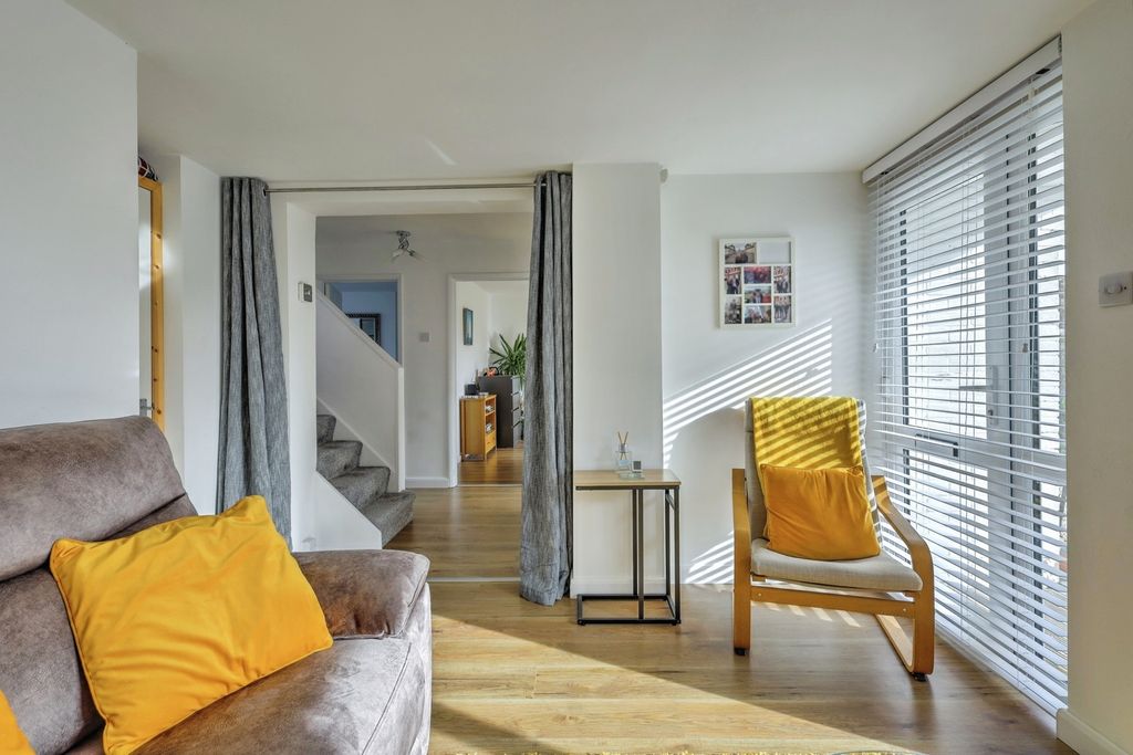 Property photo 3 of 18 Family Room