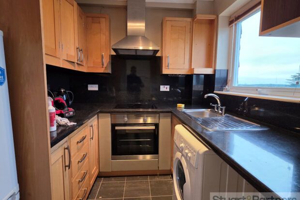 Property photo 2 of 3