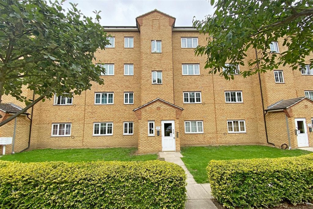 Property photo 1 of 5 External