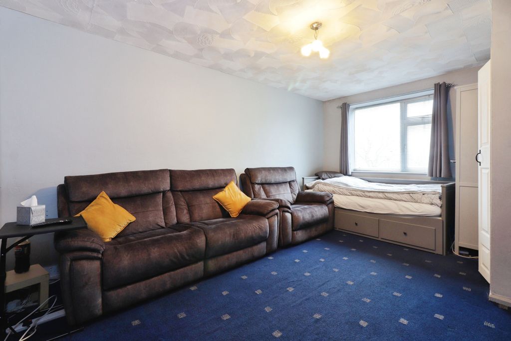 Property photo 2 of 19 Img_4522