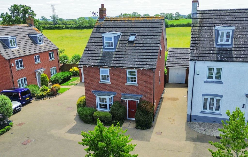 Property photo 1 of 23