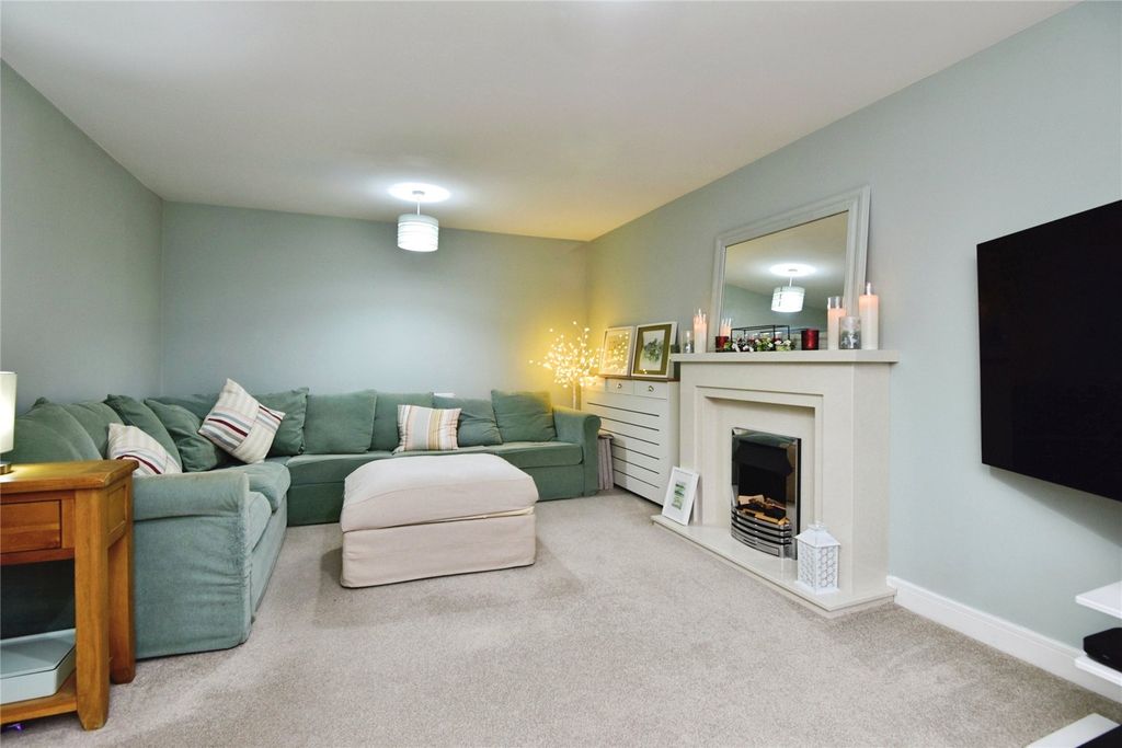 Property photo 3 of 31 Picture No. 25